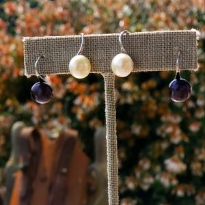 Set of 2 freshwater pearl Sterling Silver earrings